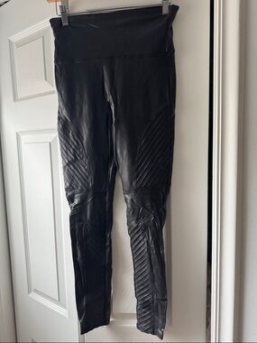 SPANX Black Quilted-Detail Faux Leather Leggings